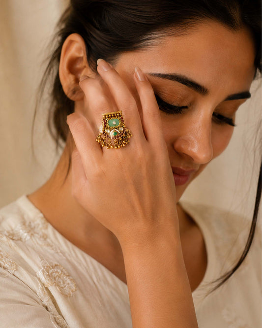 Meher Jharokha Ring