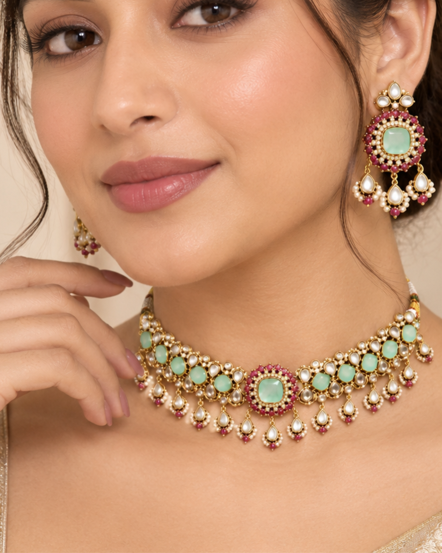 Emerald Pushpa Set