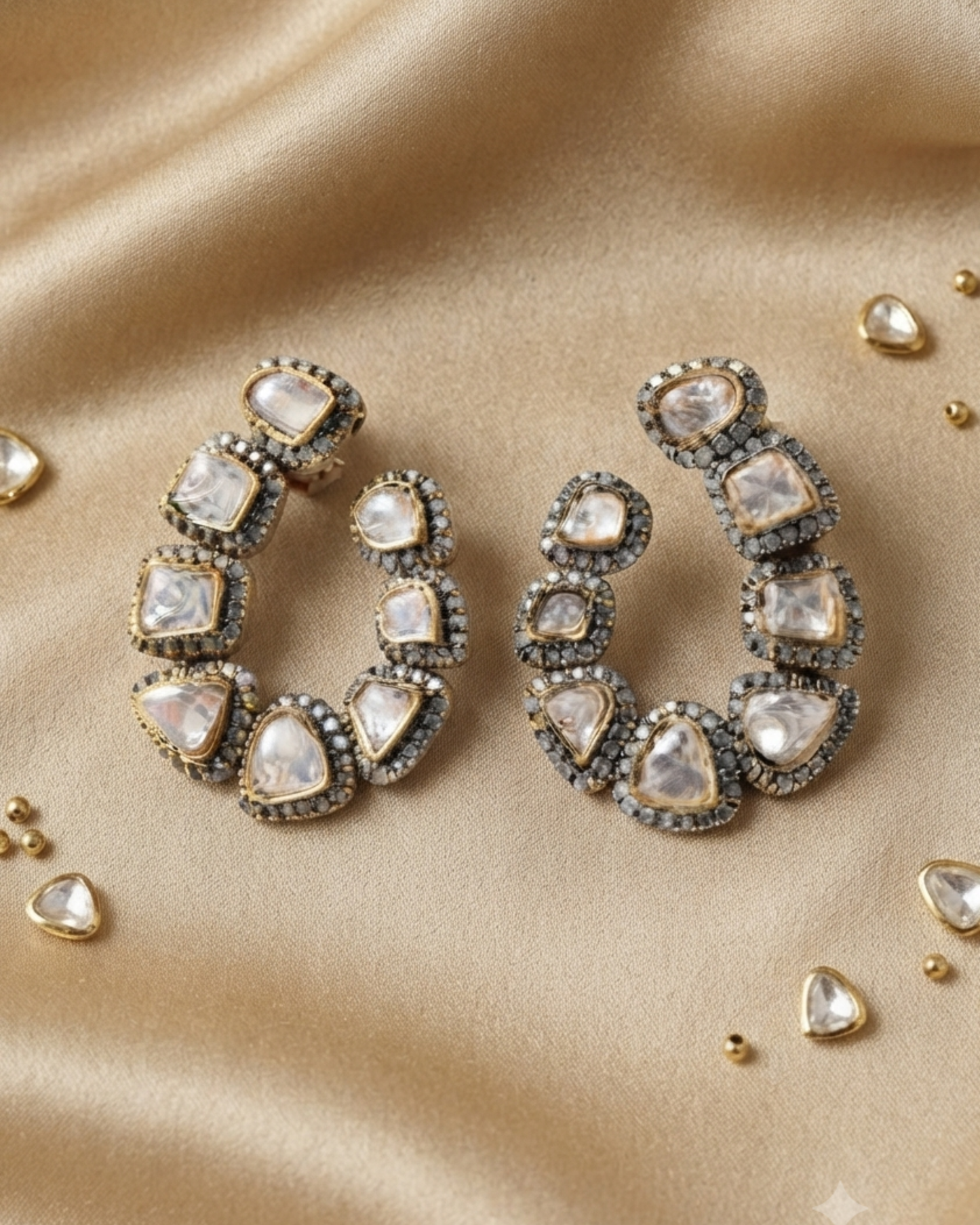 Noor Crescent Hoops